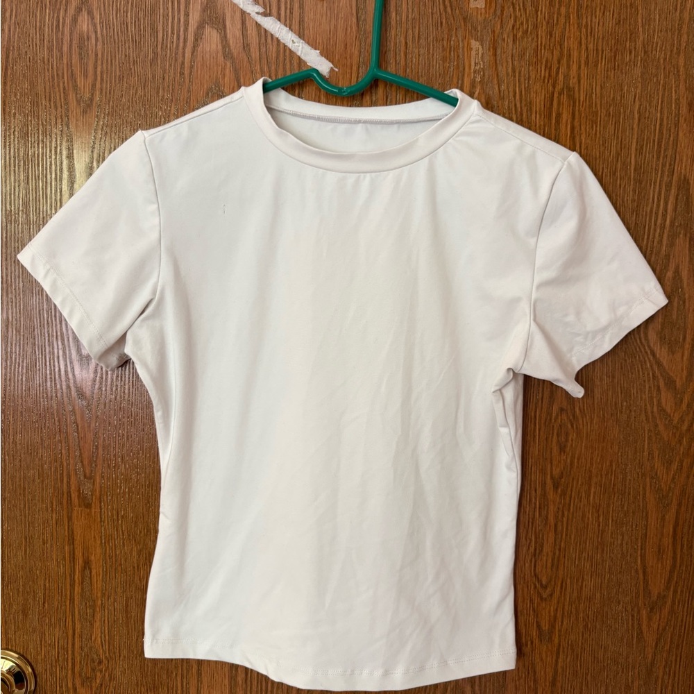 Elegant White Short Sleeve Women's Tee